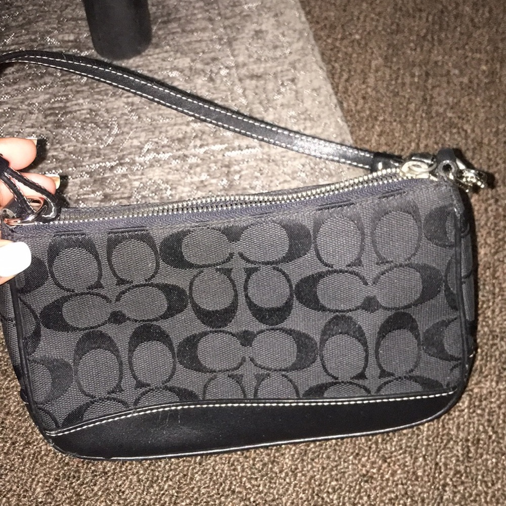 BLACK COACH MINI PURSE- In PERFECT CONDITION